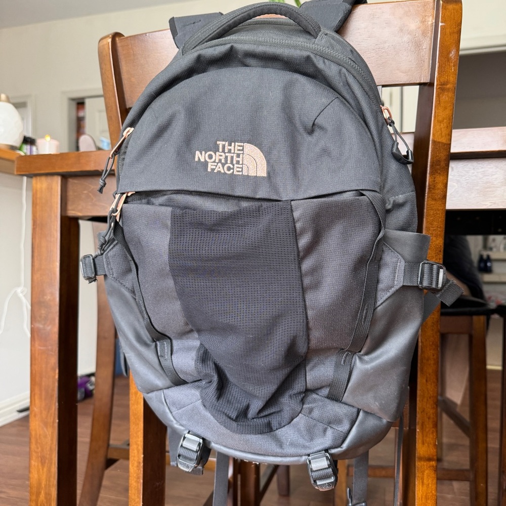 The North Face Recon Luxe Backpack